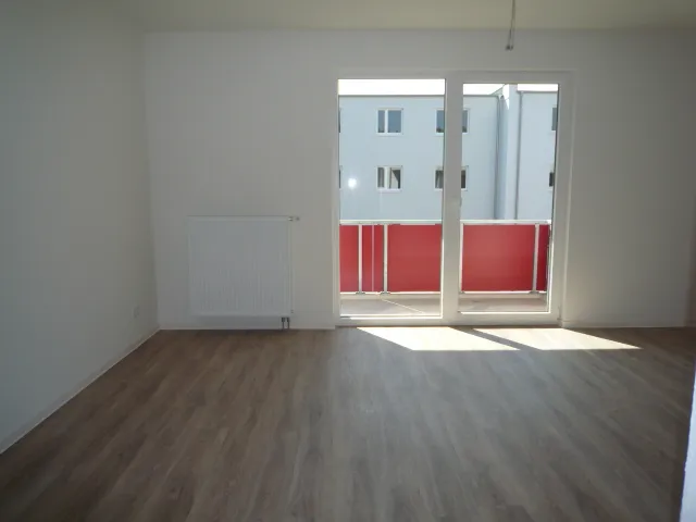 Ruhige 2-Zimmer Wohnung mit Balkon in Karlshorst! — photo 1